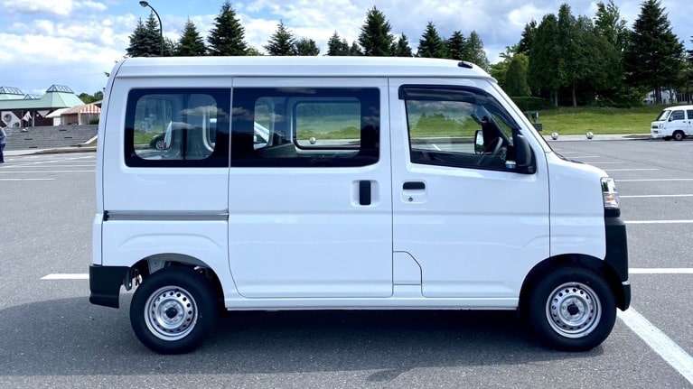 ダイハツハイゼットカーゴ、きみに決めた！【快適車中泊ライフを目指し  