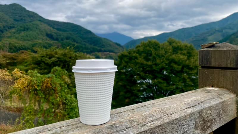 龍の湖カフェ 道の駅はやちね 岩手県の道の駅 景色
