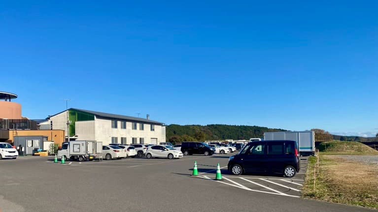 道の駅きつれがわ　キャンプ場側の駐車場　栃木県の道の駅