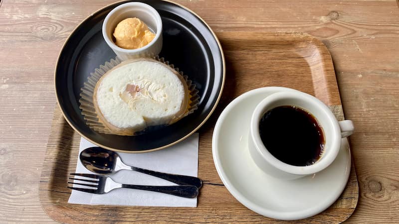 道の駅湯の香しおばら　あぐりのかふぇ
塩原高原大根ロールケーキ